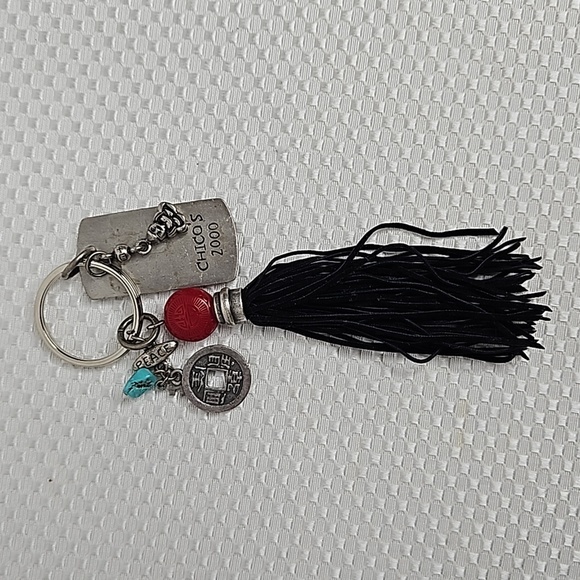 CHICOS KEYCHAIN ORENTIAL STYLE - Picture 1 of 7
